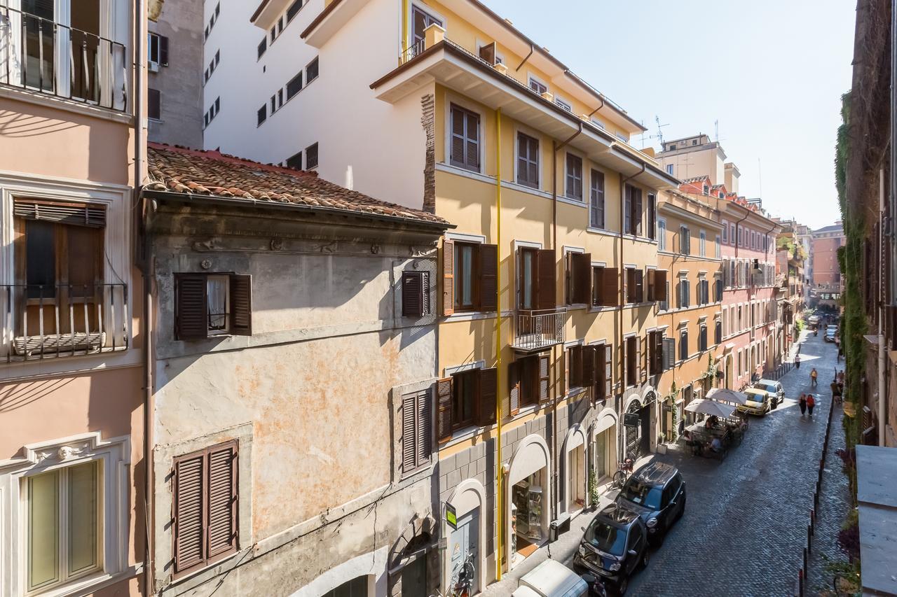 Monti Colosseum Apartment Рим Екстер'єр фото