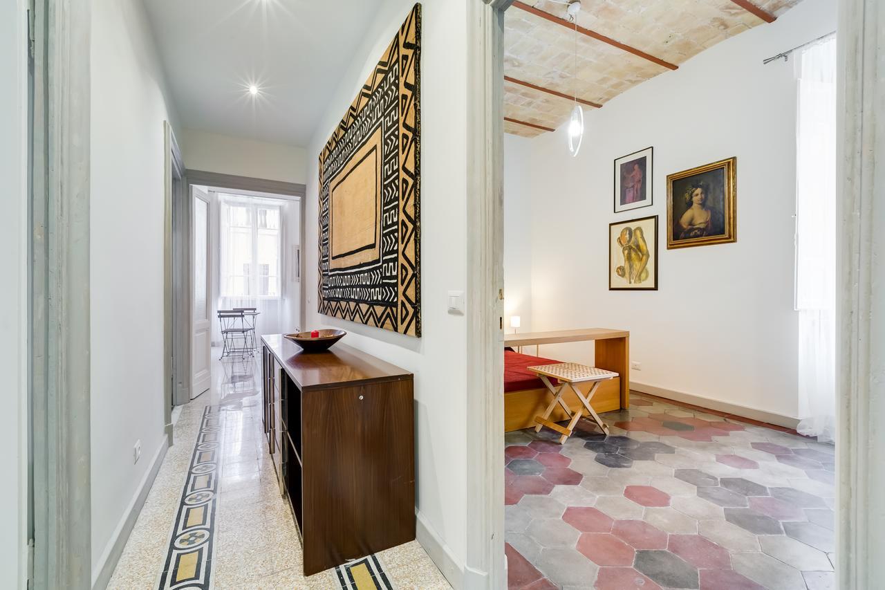 Monti Colosseum Apartment Рим Екстер'єр фото